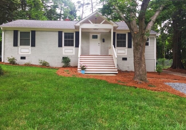 Front of house - 4922 Baylor Dr House