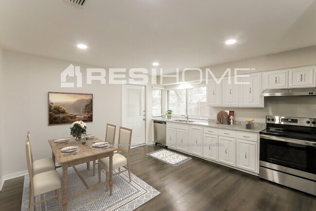 Photo - 2020 Cedarwood Dr