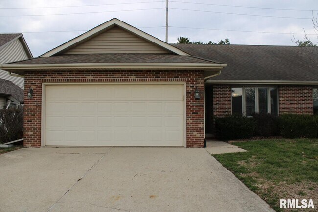 Photo - 2807 Cronin Dr