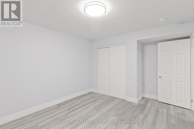 Photo - 17 Raithby Cres