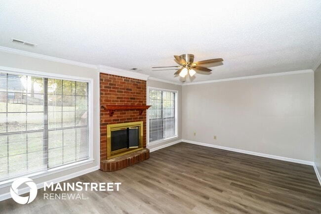 Photo - 6491 Tarus Dr