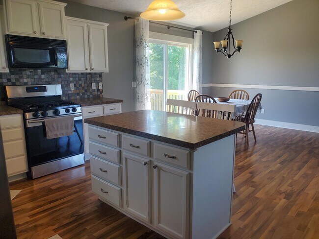 Photo - 11732 Barkton Dr