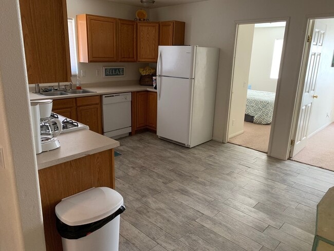 Photo - 6643 Desert Queen Ave Unidad 6643 Desert Queen  A