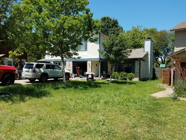 Photo - 8814 Clearbrook Trail