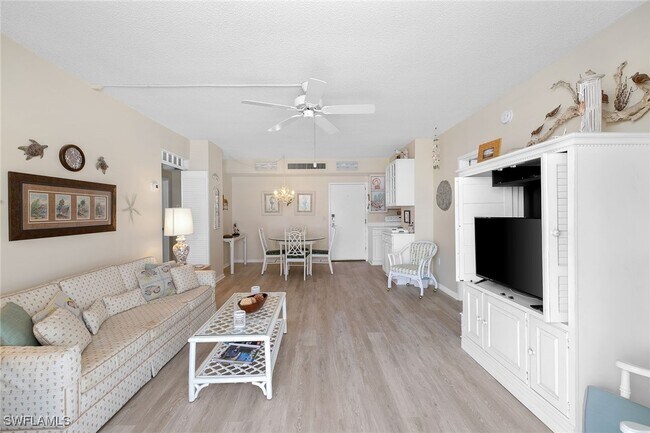 Photo - 140 Seaview Ct Unidad S-902