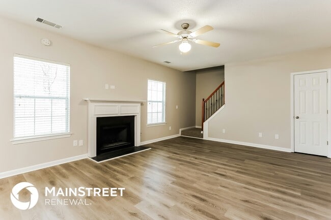 Photo - 235 Gunnison Pl SW