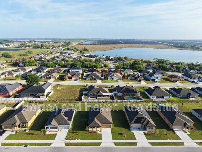 Photo - 456 Hennepin Lp