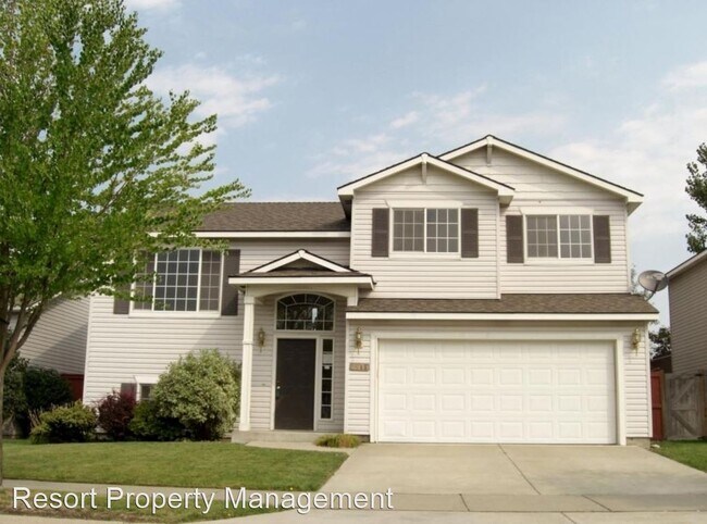 4 br, 2 bath House - 2045 W. Rousseau Dr - 4 br, 2 bath House - 2045 W. Rousseau Dr