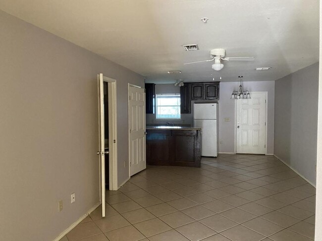 Photo - 403 N 48th St