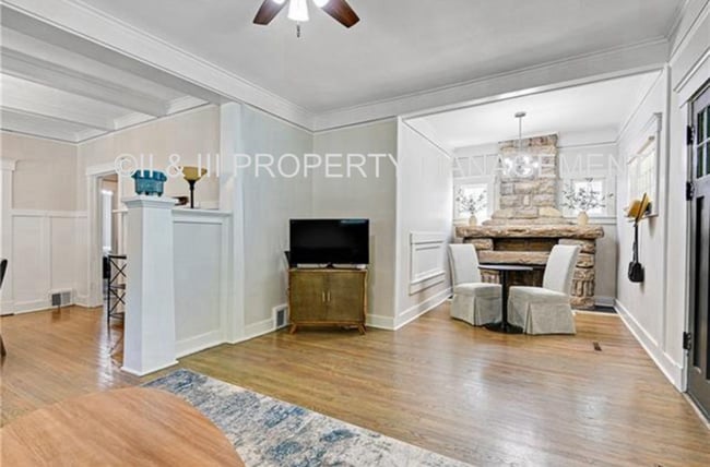 Photo - 11 E 57th Terrace