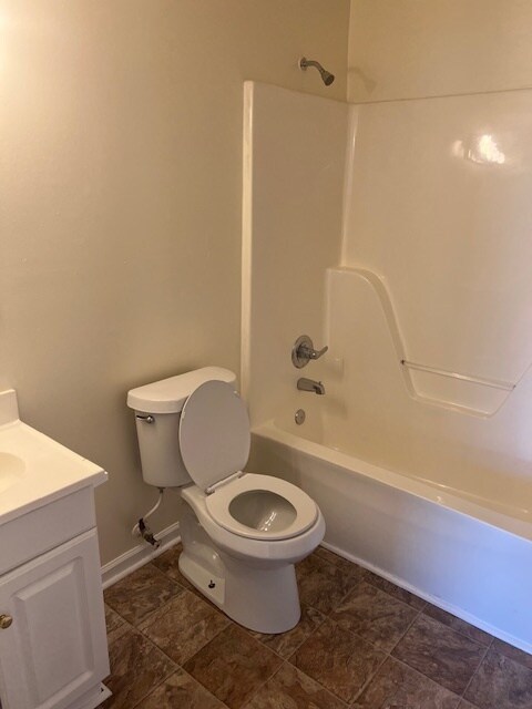 Photo - 131 Brooke Ln NE