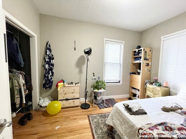 Photo - 1578 Tremont St