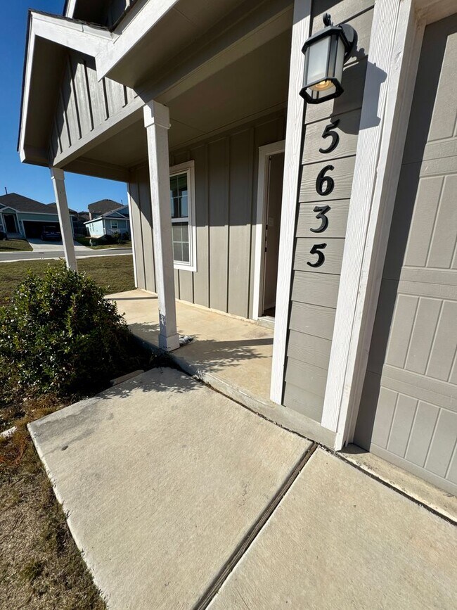 Photo - Bulverde Area - Hidden Trails Subdivision 3 beds 2 bath Home for Rent