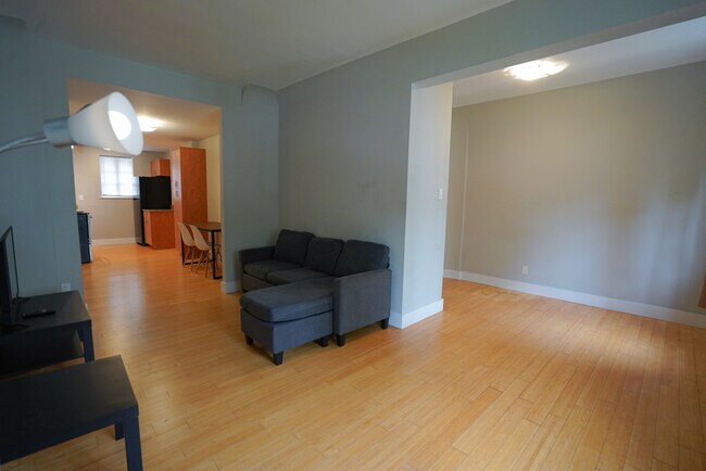 607 Westgate Ave