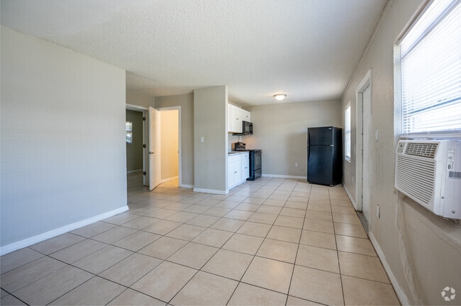 2BR, 1BA- 600SF - Living Room