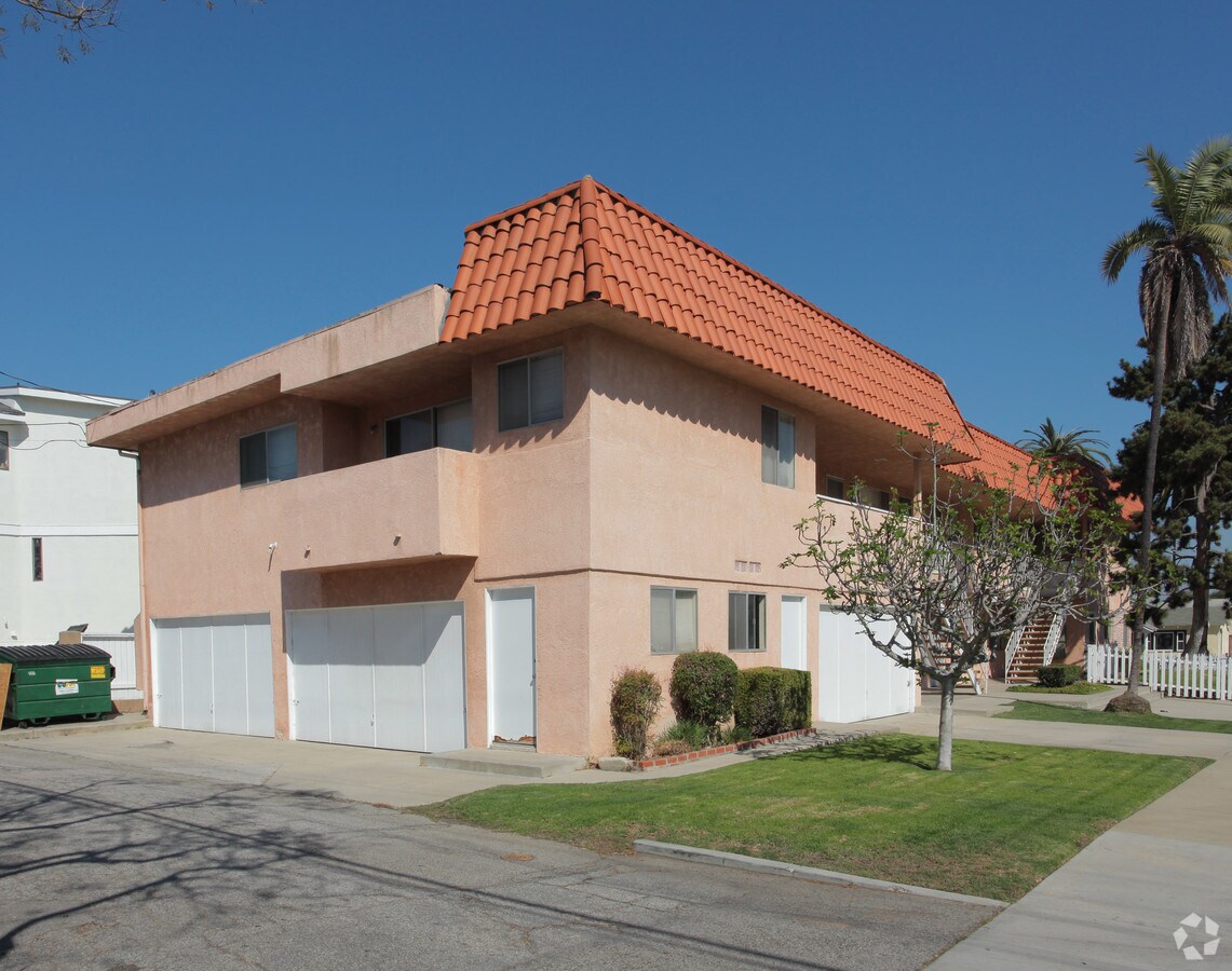 Photo - 919 Cota Ave