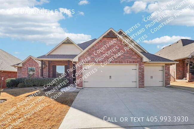 Building Photo - 600 Dardanelle Pass
