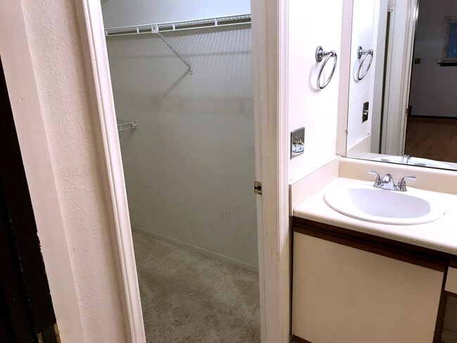 Photo - 10703 Hampton Mill Terrace Unit 130