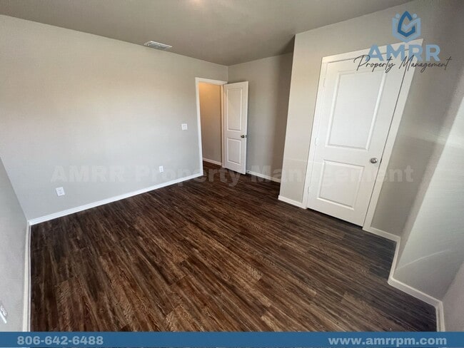 Photo - 2115 Kokomo Ave Unit Willowbend - 2115 Kokomo Ave A