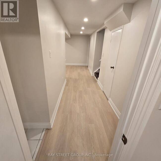 Photo - 129 Huntington Park Dr