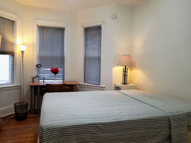 29 Haskell St Unit 1