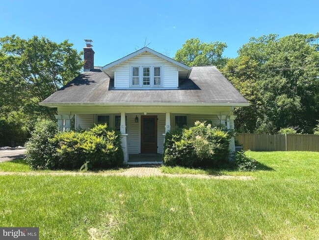 Building Photo - 10304 Gunston Rd Rental
