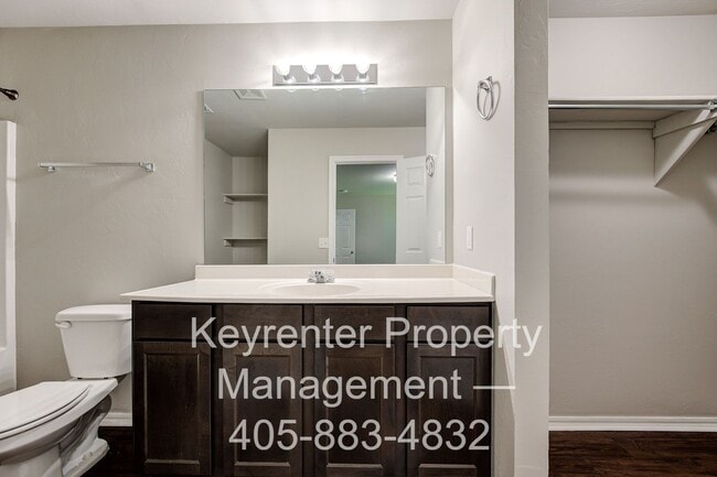 Building Photo - Gorgeous 3 Bed 2 Bath in Moore/SE OKC