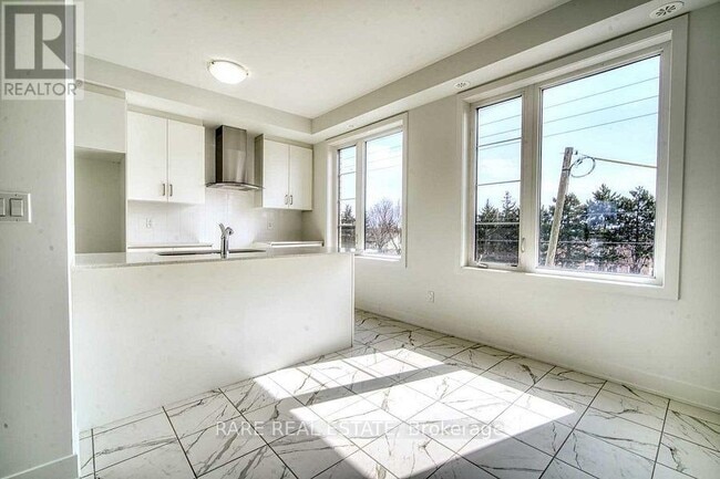 Photo - 66 Carole Bell Wy