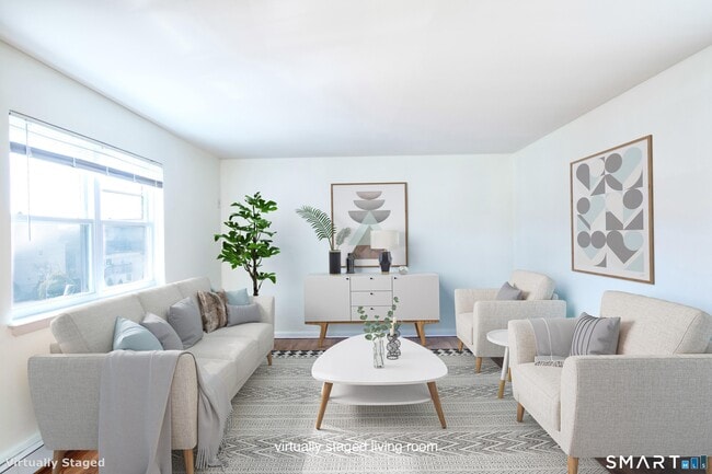 Building Photo - 25 Alexander St Unit B