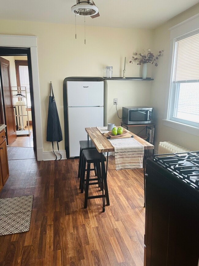 Building Photo - 763 Columbus Pky