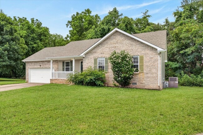 Photo - Three Bedroom in Sango!