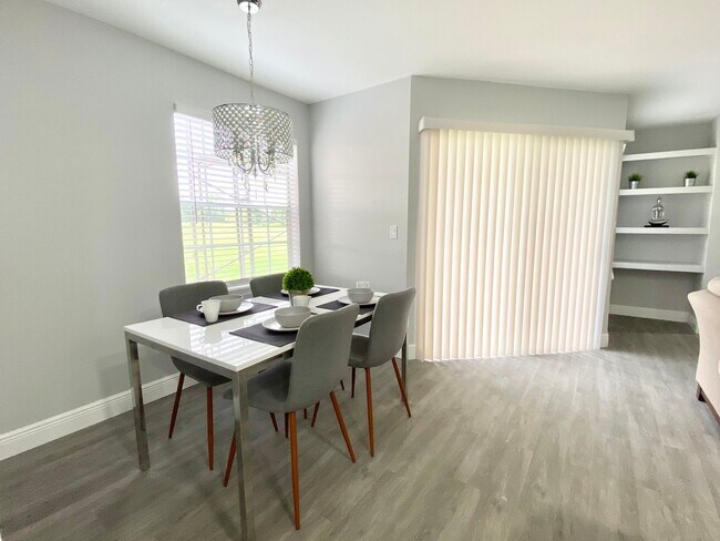 Photo - 7330 Westpointe Blvd Unit 414