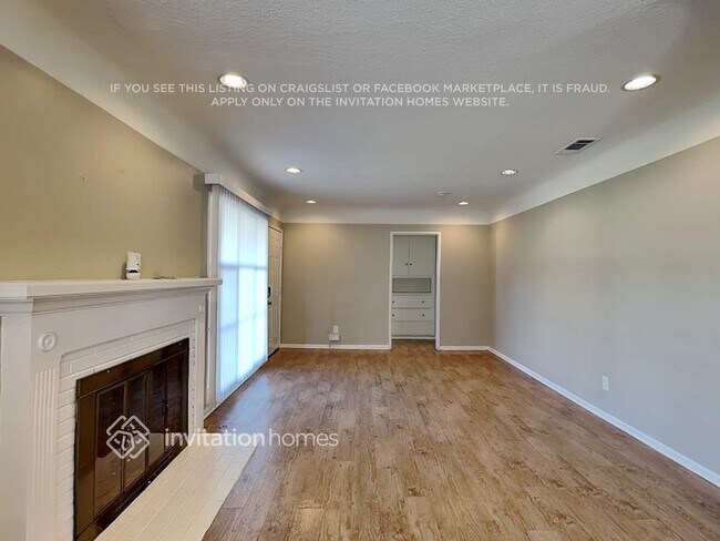 Photo - 1235 Oakhurst Dr