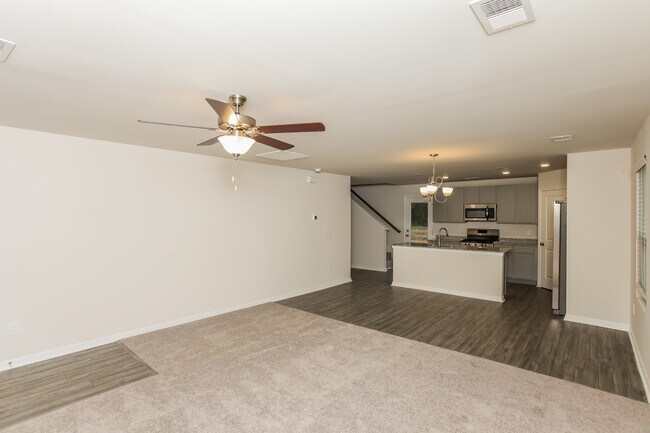 Photo - 2065 Barnhart Dr