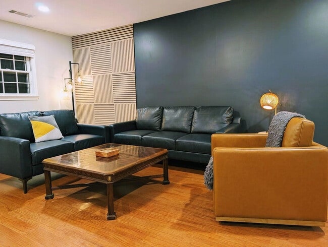 Photo - 469 Holt Rd NE Unidad FL1-ID1345540P