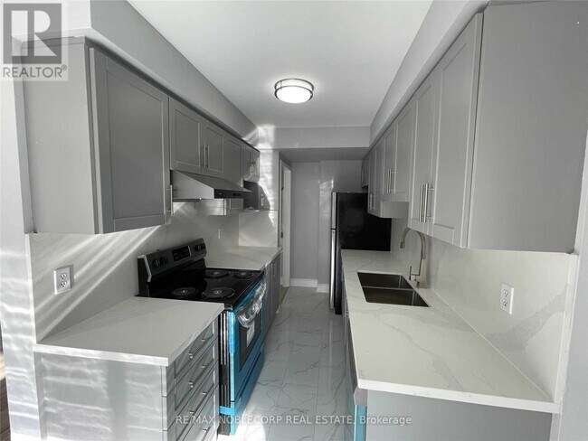Photo - 14 Cordgrass Crescent