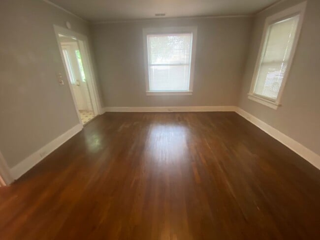 Photo - 424 S Holly St
