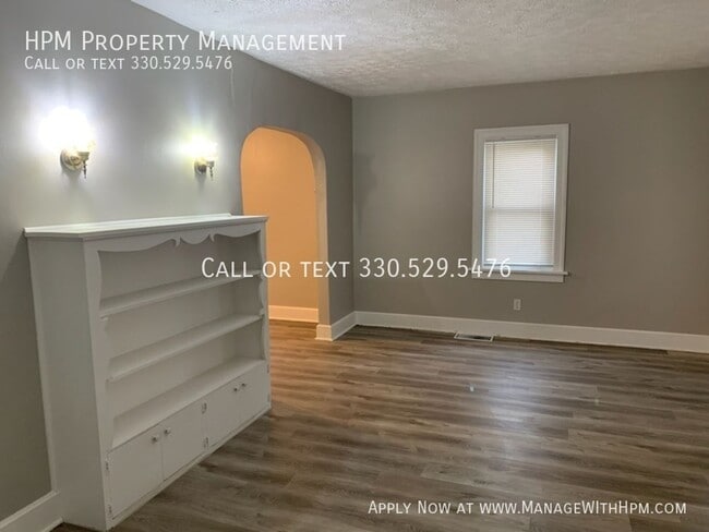 Photo - 816 Cody Ct NW