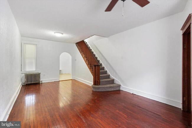 Photo - 3056 Mercer St Townhome