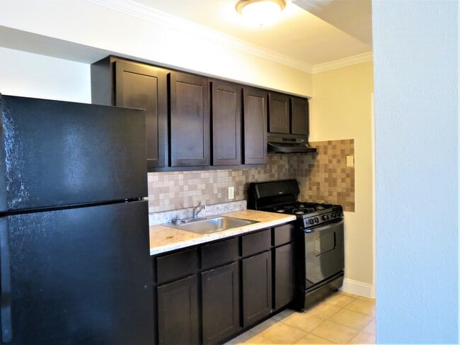 Photo - University Villa Apartments