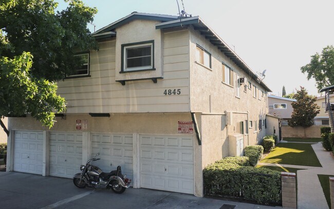 Coldwater Canyon Apartments - Coldwater Canyon Apartments