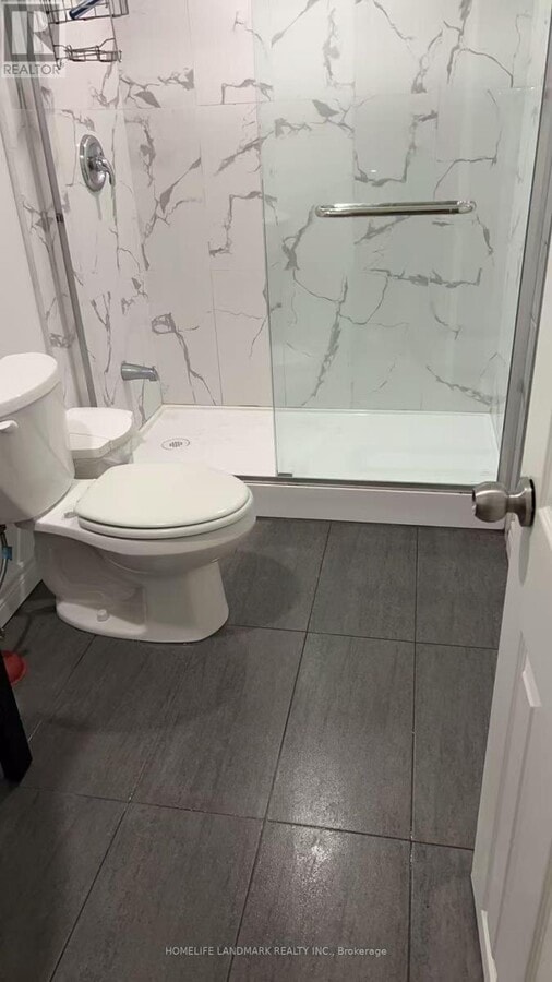 Photo - 70 Corinthian Blvd