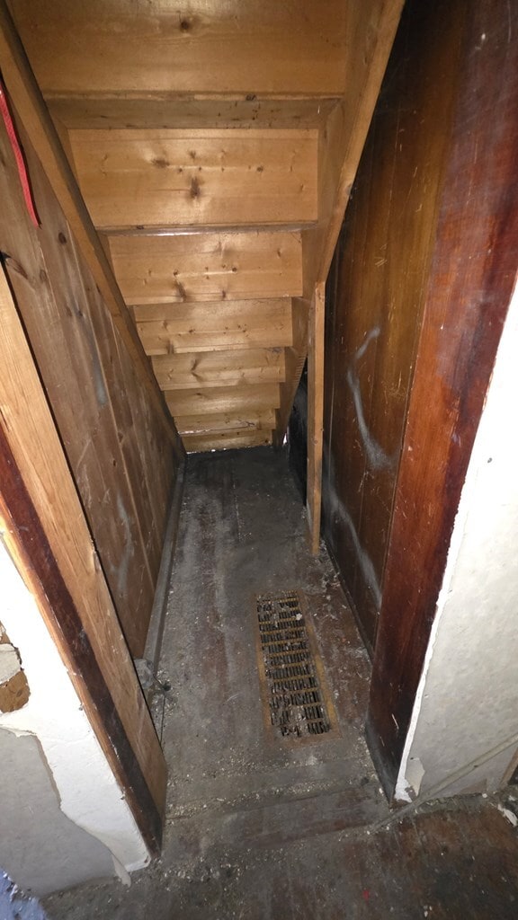 Photo - 1822 Derby Rd