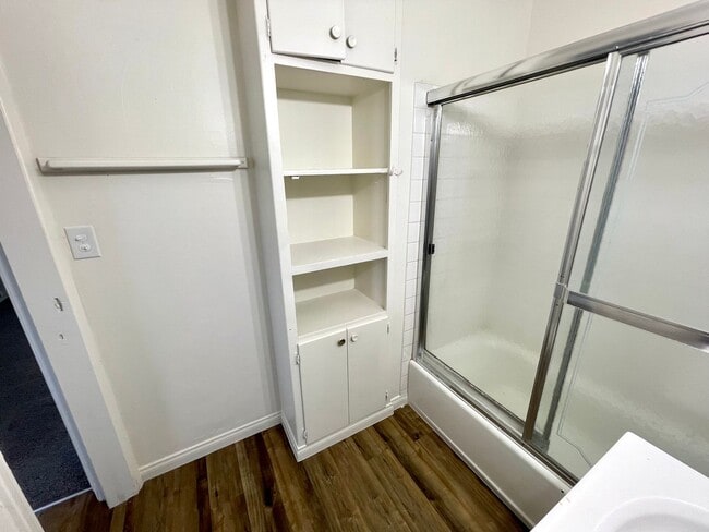 Photo - 397 N 15th St Unit Main House