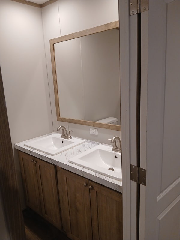 Photo - 386 River Basin Ct