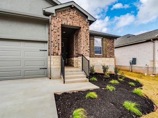 Photo - 227 Cathedral Mountain Dr