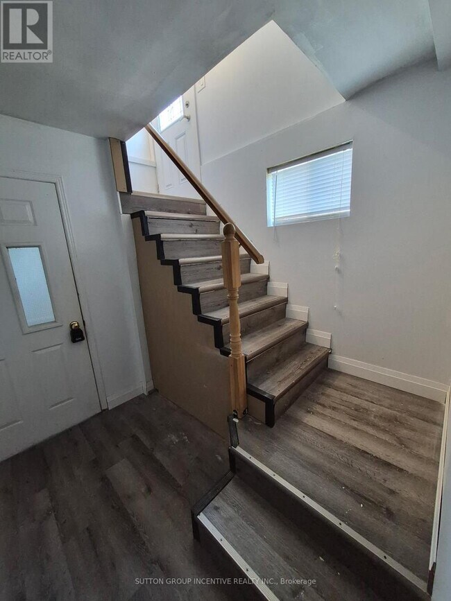 Photo - 211 Cliff Rd
