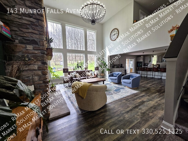 Photo - 143 Munroe Falls Ave