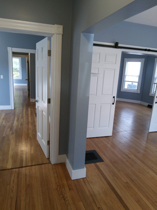 Photo - 13 2nd St Unit 1
