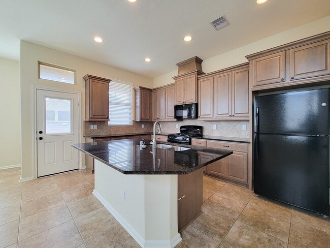 Photo - 12111 San Luca St